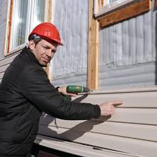 Siding Removal and Disposal in Harlan, KY